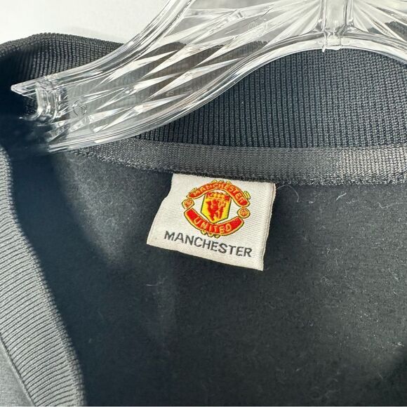 Manchester United zip up jacket size medium - Picture 4 of 6